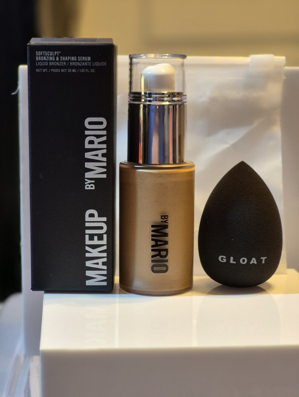Makeup By Mario Soft Sculpt Bronzing & Shaping Serum: Light w/Makeup Sponge, NIB - Picture 1 of 9